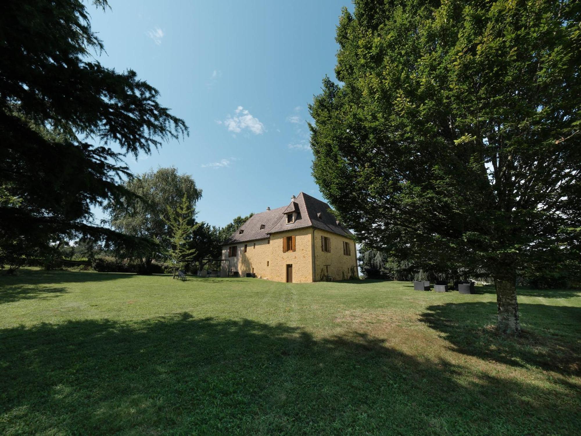 Grande Maison En Perigord A 10 Mn De Sarlat Marquay Extérieur photo